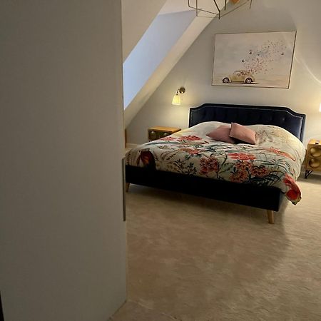 A L'Ombre Des Tilleuls Husseren-Wesserling Ruang foto