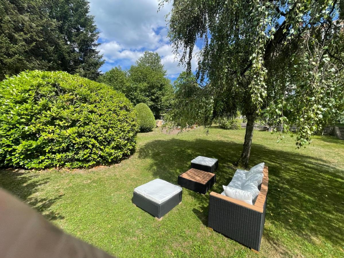 A L'Ombre Des Tilleuls Husseren-Wesserling Bagian luar foto